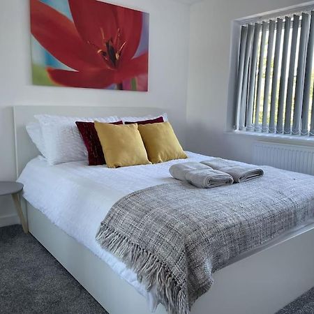 Paradigm House, Modern 2-Bedroom Duplex Apartment 2, Free Parking, Oxford Eksteriør billede